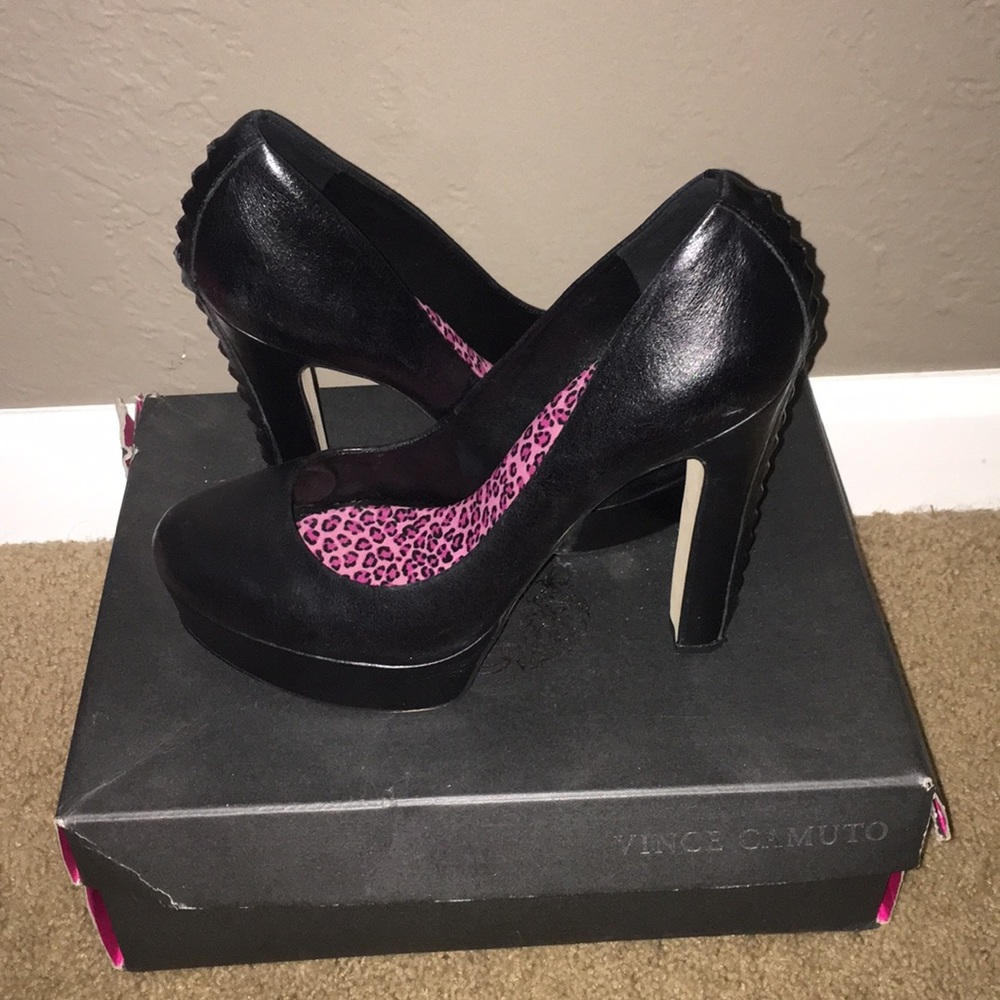 Vince Camuto VC-Jasin Black Heel size 8.5
